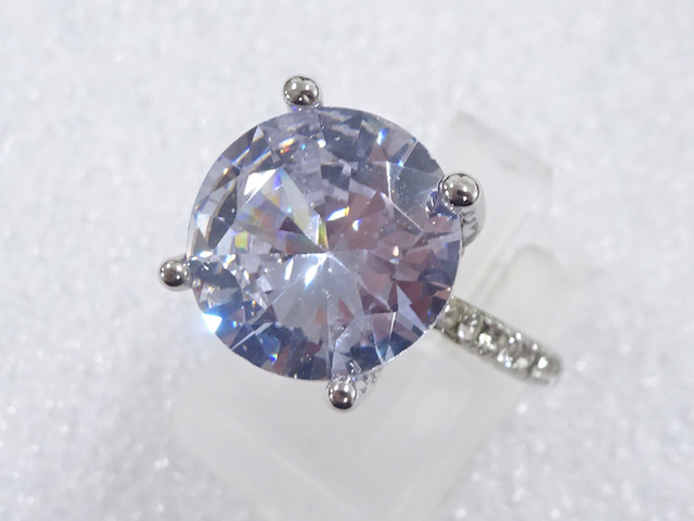 JAPANESE KIMONO / ANTIQUE CRYSTAL RING (SIZE 8)